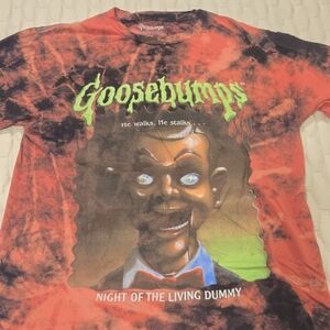 Scholastic Mens Short Sleeve Shirt Goosebumps Night Of Living Dummy Size Small